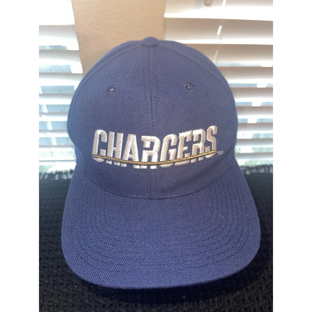 VINTAGE San Diego Chargers Sports Specialties Pro Line Snapback Hat Cap